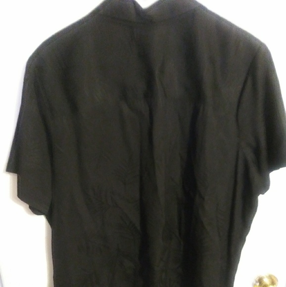 Black button down shirt - Picture 2 of 2